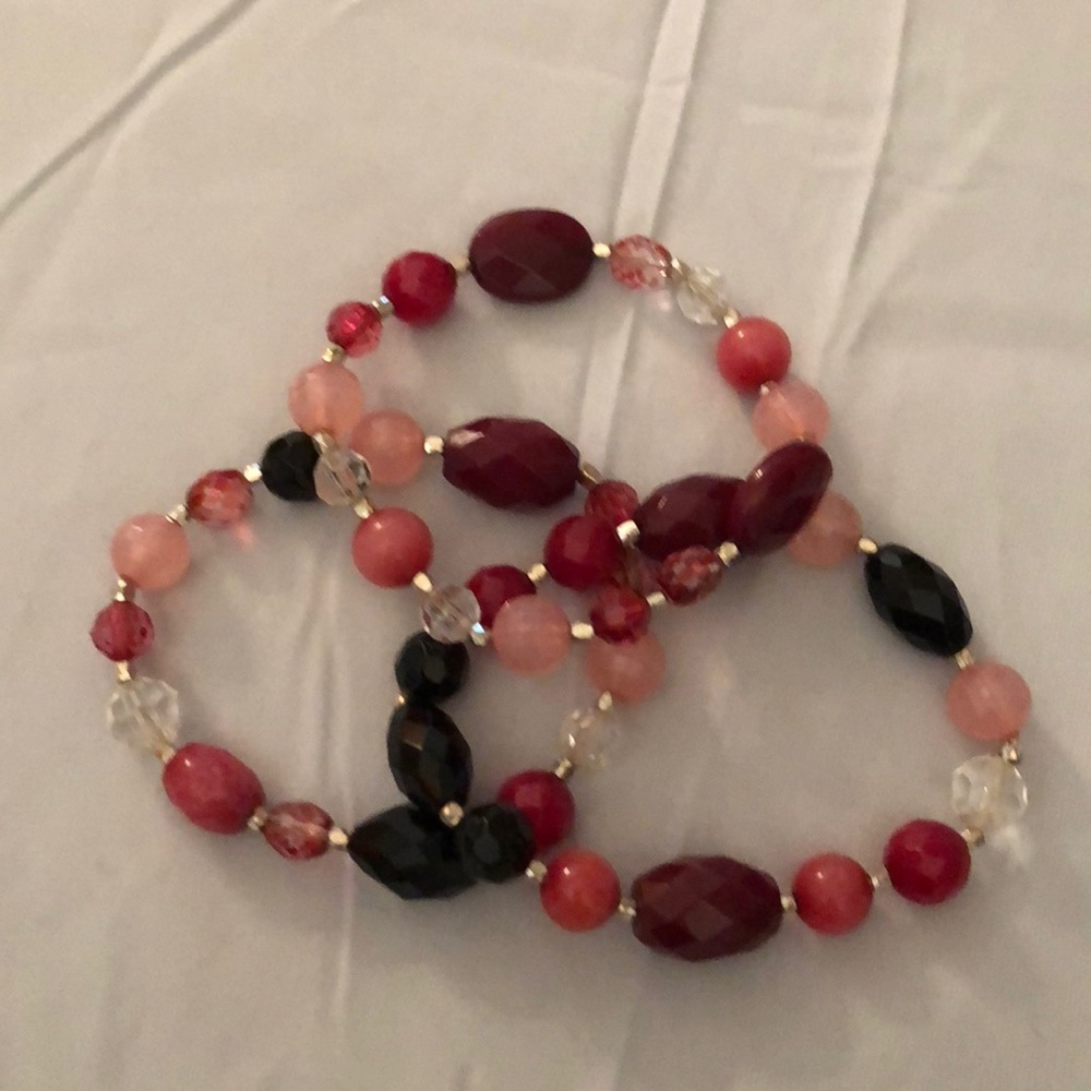 Set of three stretch bracelets